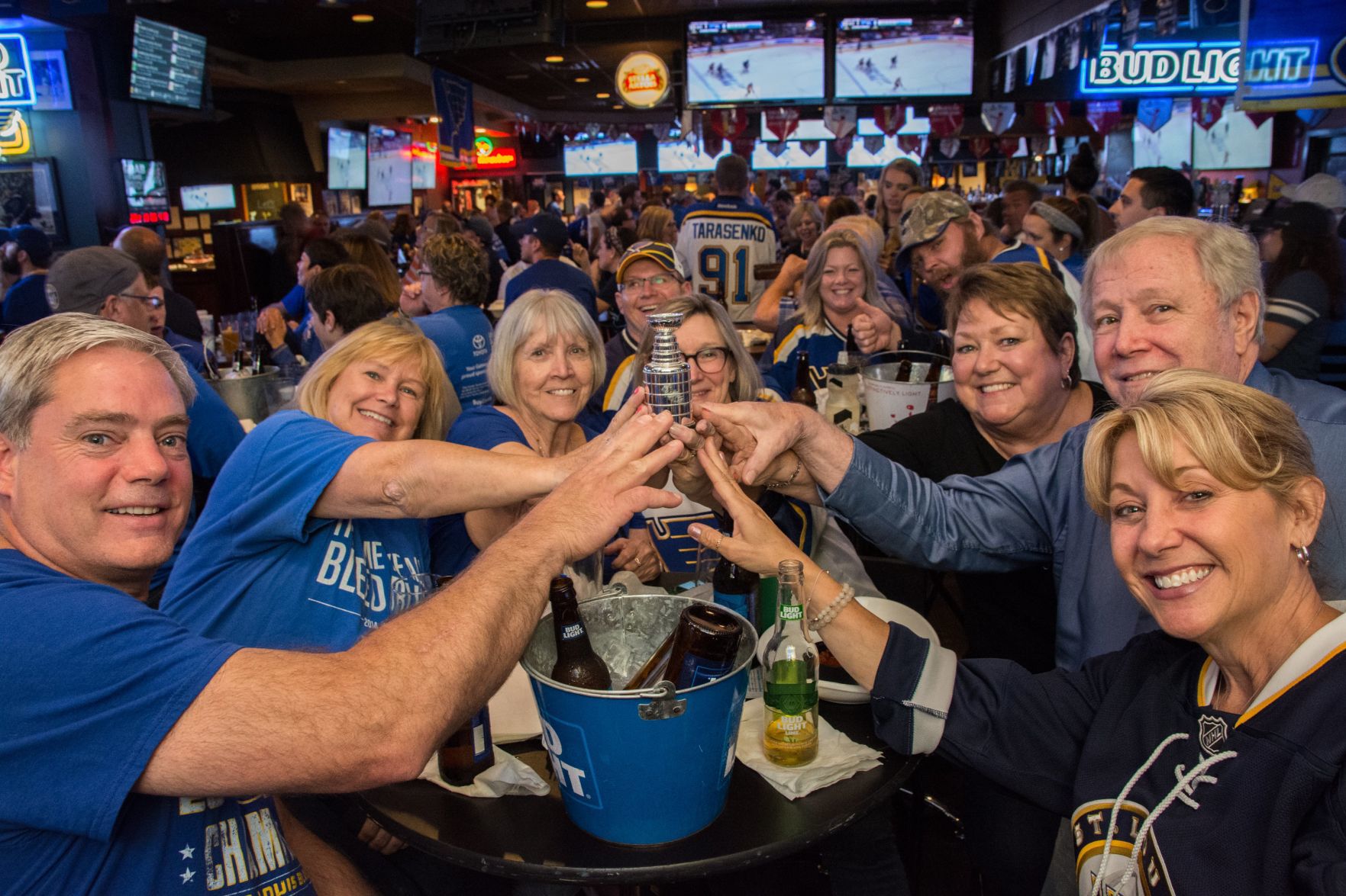 Blues Fans at Syberg's on Dorsett during Stanley Cup Final Game